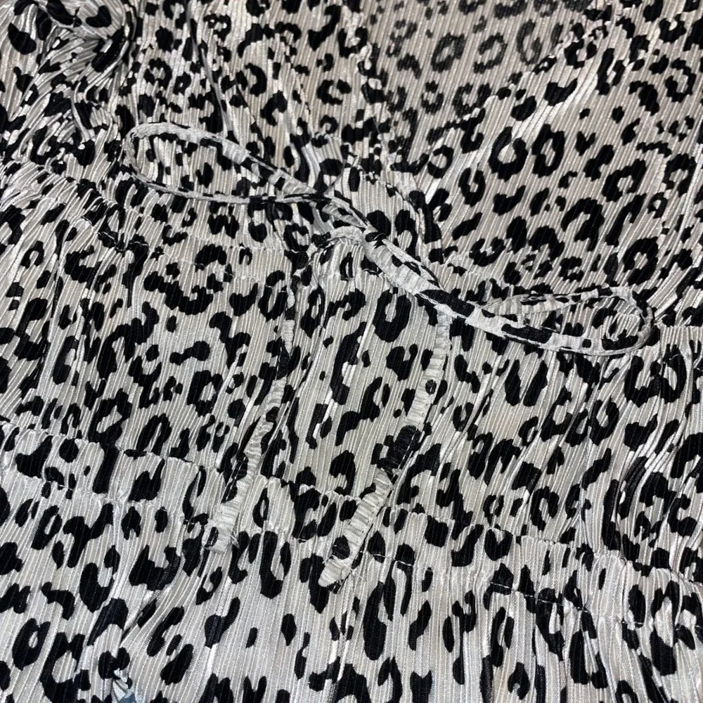 Zara Leopard Print Crop Top Long Sleeve Peplum Tie Front Y2K Animal Print Blouse